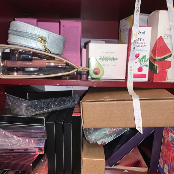 $150 MYSTERY SOL DE JANEIRO BOX FOR @nichole83pa - Picture 7 of 8